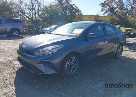 2022 Kia Forte Lxs из США, поврежденный, VIN 3KPF24AD2NE418233